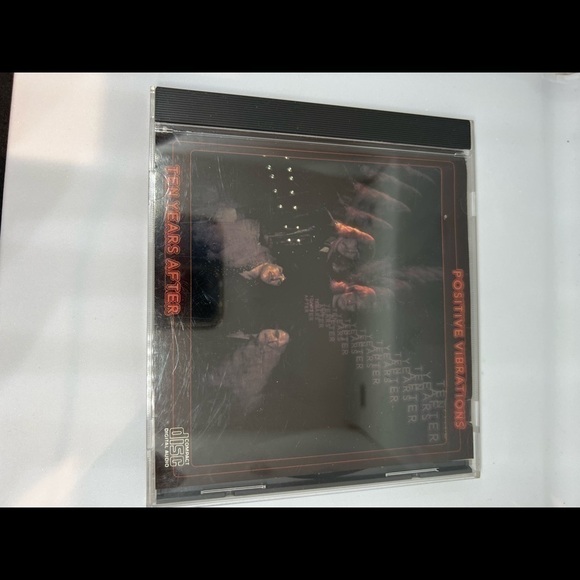 Euc - Ten years After Positive Vibrations Released in 1974 in a case - Picture 3 of 10